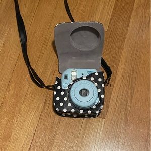 Fujifilm Instax Mini 8 Polaroid Camera with Case
